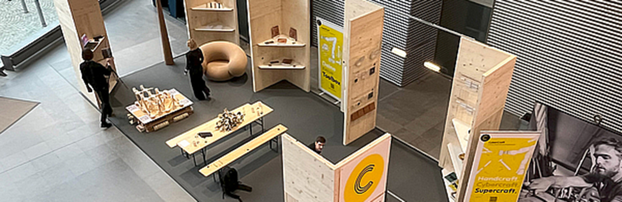 Ausstellung Manual & Artificial Intelligence