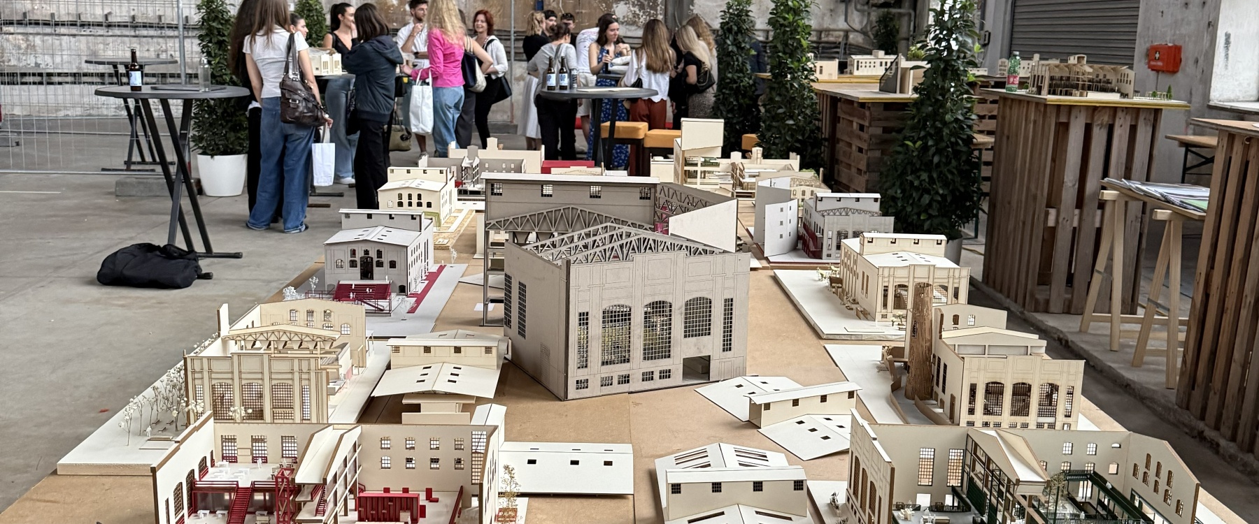Pr&auml;sentation Abschlussarbeiten Innenarchitektur