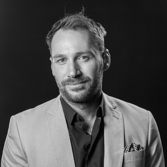 Portrait: ASS. PROF. DR. Clemens Kerschbaum LL.M.