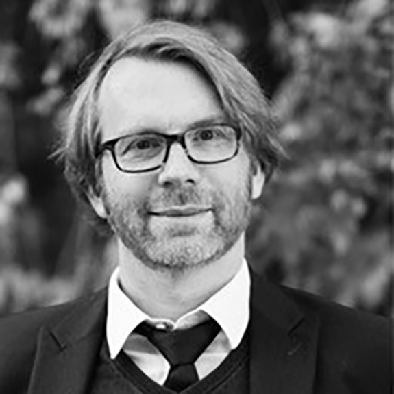 Portrait: Univ. Prof. Dr. Alexander Schwinghammer 