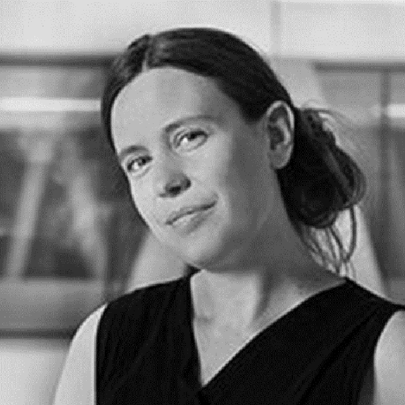 Portrait: Mag. (FH) Mag.iur Daniela Krammer (geb. Megyesi) MSc.