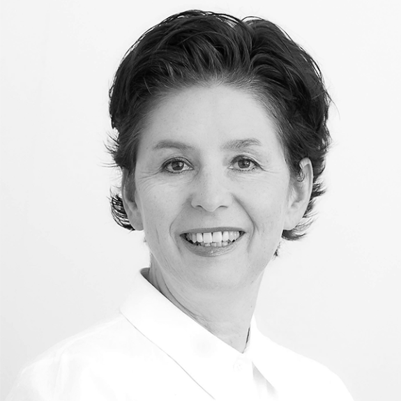 Portrait: Mag. Ursula Schäfer-Skoda